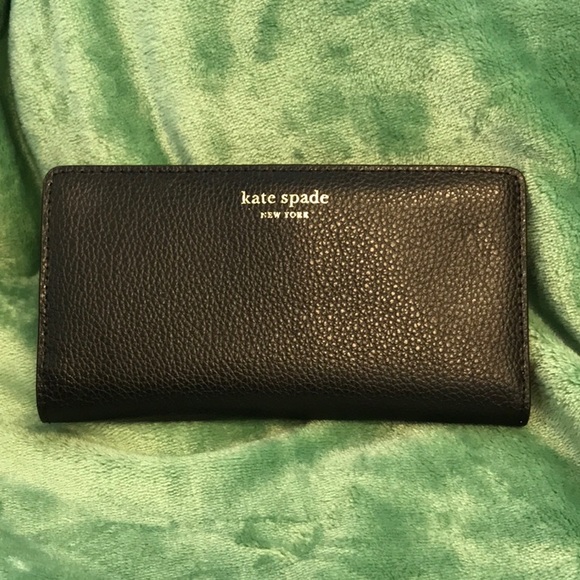 kate spade Handbags - Kate Spade Eva bifold wallet